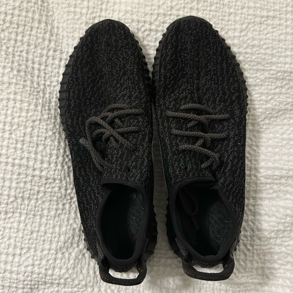Adidas Yeezy Boost 350 ‘pirate black’